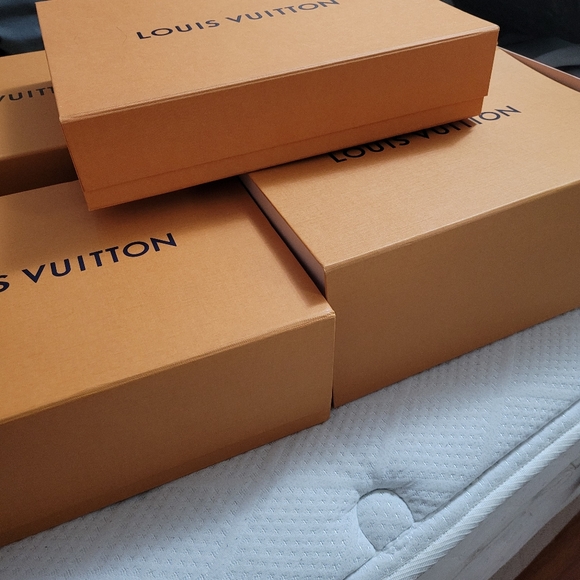 Louis Vuitton Boxes 5 pcs - Picture 10 of 10